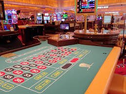 Platform diamond138 menyediakan akses ke berbagai pasar sportsbook, live-dealer, dan slot games